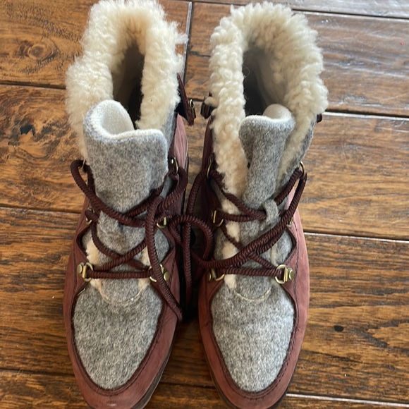 Sorel Shoes - Sorel sneakchic alpine boots size 7